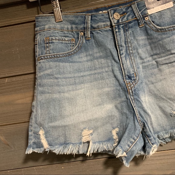 Rewash Vintage Shorts - Picture 2 of 6